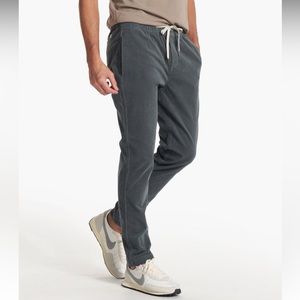 Vuori men’s optimist grey corduroy pant size large